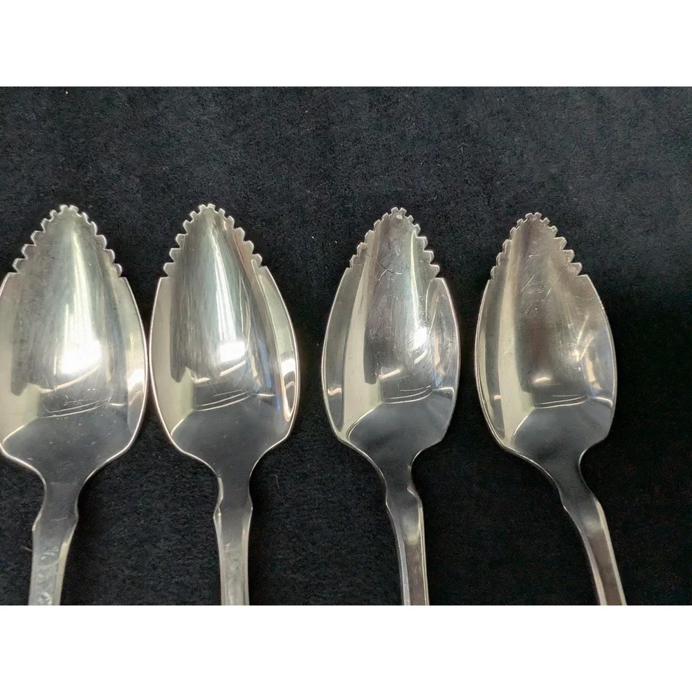 Oneida Community Paul Revere Grapefruit Spoons Stainless Flatware 5 7/8 Set of 7